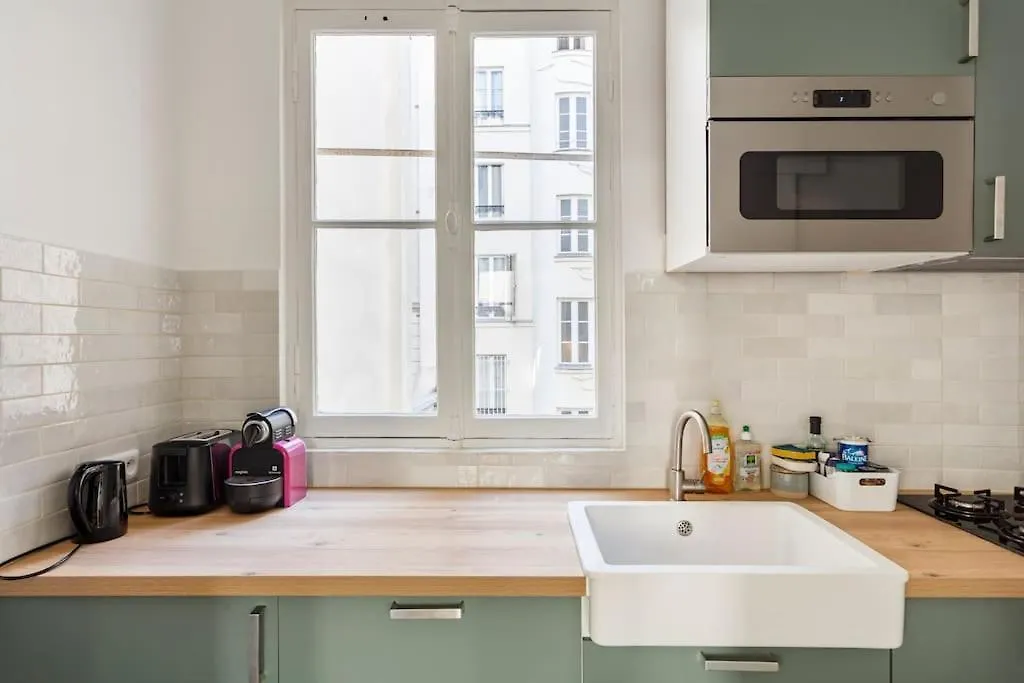 Apartment Appartement Haussmannien Place De L Etoile Paris
